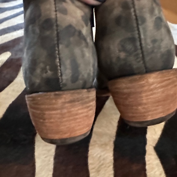 Liberty Black Leopard Print Ankle Boots size 8 - Picture 4 of 7